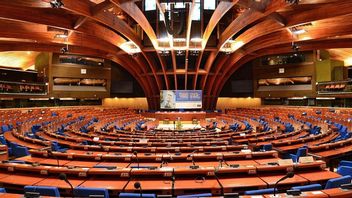 UE przyjeło ustawę o infrastrukturze gigabitowej. Ma ona ułatwić dostęp do szybkiego internetu