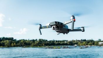 Ile kosztuje dron z kamerą? Przedstawiamy tanie i drogie rozwiązania