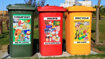 Gracz znajduje swój wymarzony PC w śmieciach. Jest lepszy niż jego stary komputer do gier