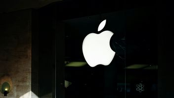 Apple przeprasza za kontrowersyjną reklamę nowych iPadów