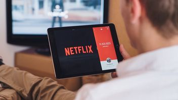 Netflix - pobierz. Jak działa funkcja pobierania na platformie?