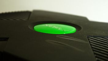Ten rzadki Xbox z 2003 roku został sprzedany za prawie 40 tys. złotych. Pieniądze wspomogą szczytny cel fundacji