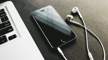 YouTube z generatorem piosenek napędzanym AI? Najpierw wytwórnie muszą się zgodzić na udostepnienie materiałów