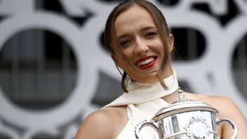 Iga Świątek dostała od LEGO wielki kort tenisowy z klocków. Jest wypełniony detalami i żartami rodem z jej kariery