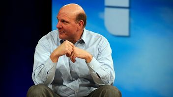 Bill Gates stracił szóste miejsce na liście najbogatszych, po raz pierwszy prześcignął go były współpracownik