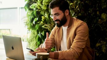 Właściciel kilku firm wpadł na świetny pomysł: 70-godzinny tydzień pracy