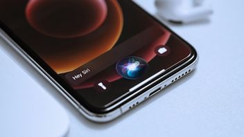 Polacy stworzyli petycję do UOKiK. Domagają się Siri w ojczystym języku