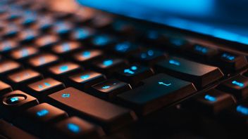 Używanie klawiatury Razera może Cię kosztować ban w CS