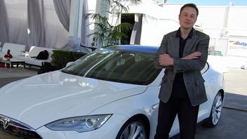 Firma Elona Muska nie zapłaciła 120 milionów dolarów za swoje serwery. To tylko jeden z wielu pozwów wytoczonych w ostatnim czasie