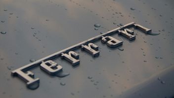 Ferrari kosztujące 700 000 dolarów stało w garażu w Monachium przez 10 lat: jego właściciel zapomniał, gdzie je trzymał