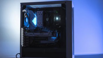 Jak często warto wymieniać podzespoły w PC? Gracze twierdzą, że średnio co 4-5 lat