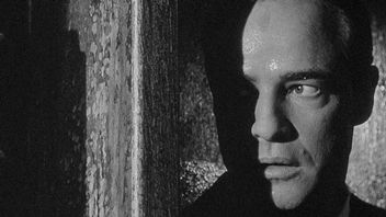 „Był tak zły”. Anthony Hopkins nienawidzi występu Marlona Brando, który jego zdaniem zawiódł w tym filmie wojennym