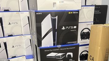 PS5 Pro trafiło do sklepowych magazynów. Niektórzy gracze liczą na szybszą dostawę