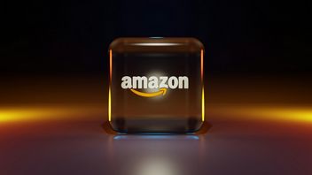 Gracz kupuje monitor OLED i dostaje przypadkowo drugi. Gdy chce go zwrócić, Amazon daje mu go w prezencie