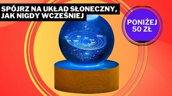 Ale magia! Lampka w postaci Układu Słonecznego zamienia każdy pokój w planetarium i kosztuje mniej niż 30 zł