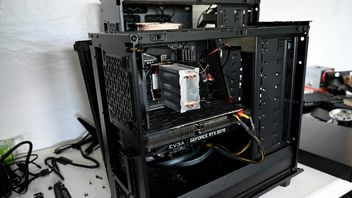 Sprzedawca twierdzi, że jego komputer do gier jest wart ponad 10 000 złotych i oferuje go za 7500 złotych, ale prawda jest zupełnie inna