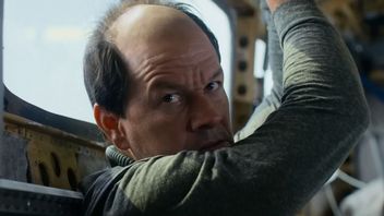 Flight Risk zaliczył katastrofalne lądowanie na Rotten Tomatoes. Nowy thriller Mela Gibsona z Markiem Wahlbergiem nazywany jest „prostackim” i „nieinspirującym wrakiem”