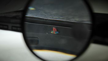 Osiem PS2 na raz: pracownik sklepu uratował konsole przed złomowaniem i „trafił w dziesiątkę”