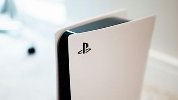 PS5 z nową aktualizacją firmware 25.02-11.00.00 rozszerzającą obsługę emoji; Sony nie zapomniało też o PS4