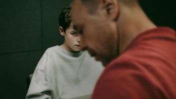 Wstrząsający thriller Netflixa ustanowił rekord dla najchętniej oglądanego miniserialu platformy. Nakręcone w jednym ujęciu Dojrzewanie doczeka się 2. sezonu?