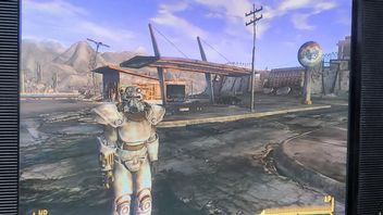 Gracz wyczyścił 19-letni monitor, ale społeczność ostrzega, że to może być niebezpieczne. Na szczęście nic się nie stało i włączył Fallouta