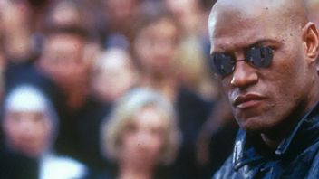 Stary Morfeusz mógł powrócić w Matrix 4, ale został odrzucony. Winna temu może być gra MMO, która została zamknięta 16 lat temu