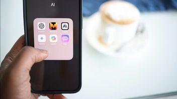 Sztuczna inteligencja może przestać potrzebować człowieka? Niepokojąca wizja byłego CEO Google