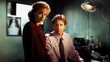 W reboocie z jednego najbardziej kultowych seriali sci-fi w historii może pojawić się gwiazda oryginału. Reżyser zapowiada „przerażające odcinki” nowego Z archiwum X