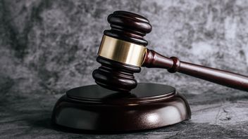 Kolejny pozew przeciwko OpenAI. Gigant medialny oskarża twórcę ChatGPT o „celowe i nieustanne” kopiowanie treści autorskich publikacji