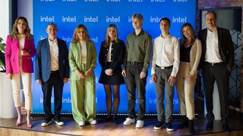 W trakcie konferencji „AI w edukacji” zaprezentowano komputery AI PC