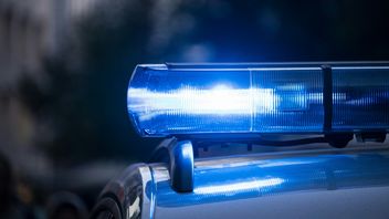 Zadajesz nieodpowiednie pytania? Claude może powiadomić o tym władze