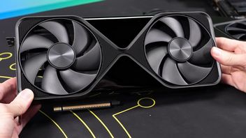 „Nowy król gamingu”. Znany youtuber przetestował RTX 6000 PRO od Nvidii