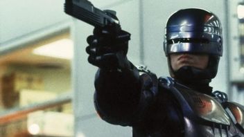 W nowej przepustce do Helldivers 2 znalazły się nawiązania do klasyków policyjnego sci-fi. Robocop i Sędzia Dredd zawalczą o Super Ziemię