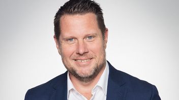 Nadzorował burzliwe przejęcia i masowe zwolnienia, teraz ustępuje ze stanowiska. Zmiany w Embracer