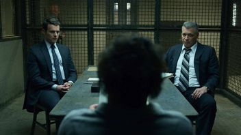 Jeden z najlepszych serialowych thrillerów kryminalnych w historii Netflixa może „powrócić”, ale to nie będzie kontynuacja Mindhuntera Davida Finchera, jakiej oczekujecie