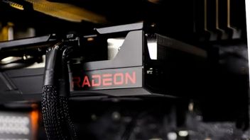„Niech ktoś sprawdzi, czy pracownicy fabryki Asusa czują się dobrze”. Gracz wymienia kartę RX 9070 XT na nową z dziwnym błędem