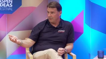 Ponieważ młodzi ludzie nie chcieli dla niego pracować, szef Forda zastosował „sztuczkę” sprzed 100 lat