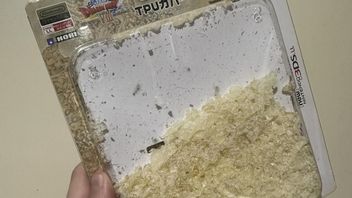 Fan Nintendo przechowuje nową obudowę 3DS-a przez lata i zdaje sobie sprawę, że rozpadła się w pył w szczelnie zamkniętym opakowaniu