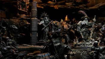 Babcia 20 lat temu prowadziła nerdowski sklep, a teraz oddała masę figurek z Warhammera wnukowi. Wzbudziły zazdrość innych graczy