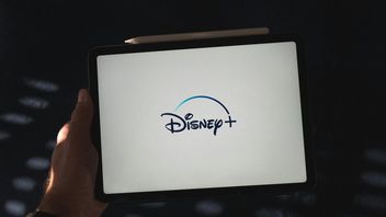 Disney+ zaskakuje kryminałem: już dziś 3 odcinki nowego serialu pełnego akcji