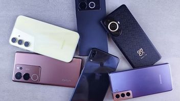 Polacy rzadziej kupują nowe smartfony, raport Orange wskazał jeden z powodów, ale nie jest on jedyny