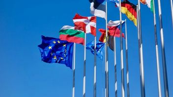 UE pochyla się nad zaglądaniem do prywatnych wiadomości przed wysłaniem; Polska sprzeciwia się propozycji
