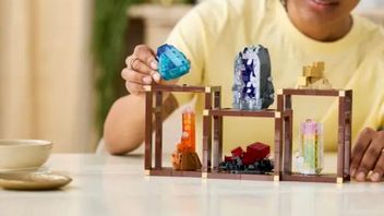 LEGO przełamuje przyzwyczajenia z nowym zestawem. Oprócz roślin i architektury, na półce postawimy teraz także minerały z klocków