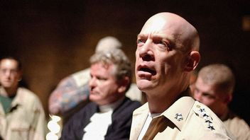 Aż 56 odcinków i niecałe 3 tygodnie, by je obejrzeć. Jeden z najlepszych seriali kryminalnych w historii HBO wkrótce opuści platformę