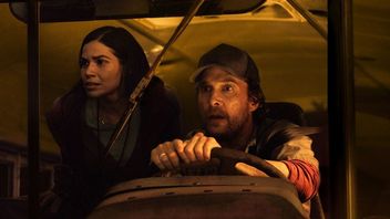 Netflix i Apple TV+ w tym tygodniu konkurują dwiema mocnymi nowościami: thriller z Matthew McConaughey’em kontra najnowsza odsłona hitowego kryminału giganta