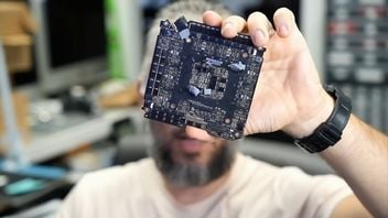 Ekspert odradza RTX-a 5090 FE. Pokazuje, jak łatwo zepsuć kartę graficzną