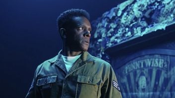 Dziś na HBO Max premiera serialu rozwijającego kultowe uniwersum Stephena Kinga. Pierwszy mrożący krew w żyłach odcinek zachwycił widzów