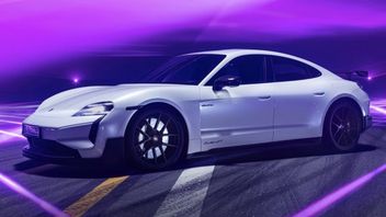 Porsche planuje samochód elektryczny z wirtualną skrzynią biegów, która będzie symulować jazdę autem spalinowym