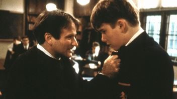 Ethan Hawke zauważył problemy Robina Williamsa podczas kręcenia filmu Stowarzyszenie umarłych poetów: „To było wyczerpujące”