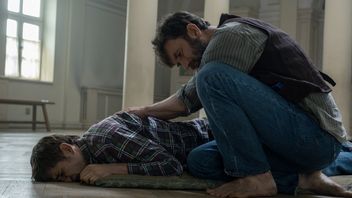 Nowy polski serial jest numerem 1 na HBO Max. Serwis kończy rok szokującą historią z lat 90